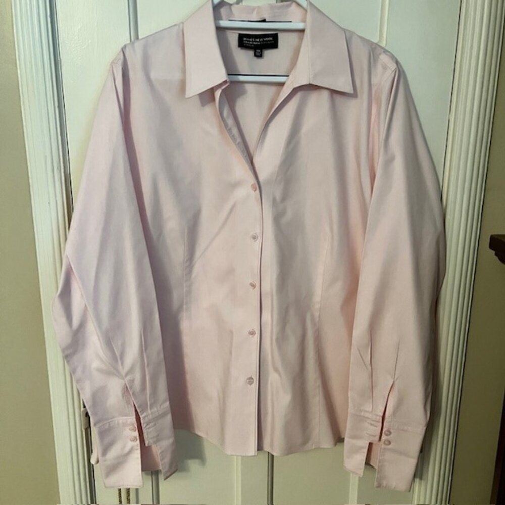 JONES NEW YORK WOMEN'S PINK NO-IRON LS BUTTONDOWN BLOUSE, 18W, LIKE NEW!